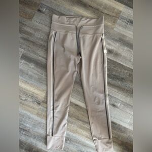 Vuori Daily Sport Leggings